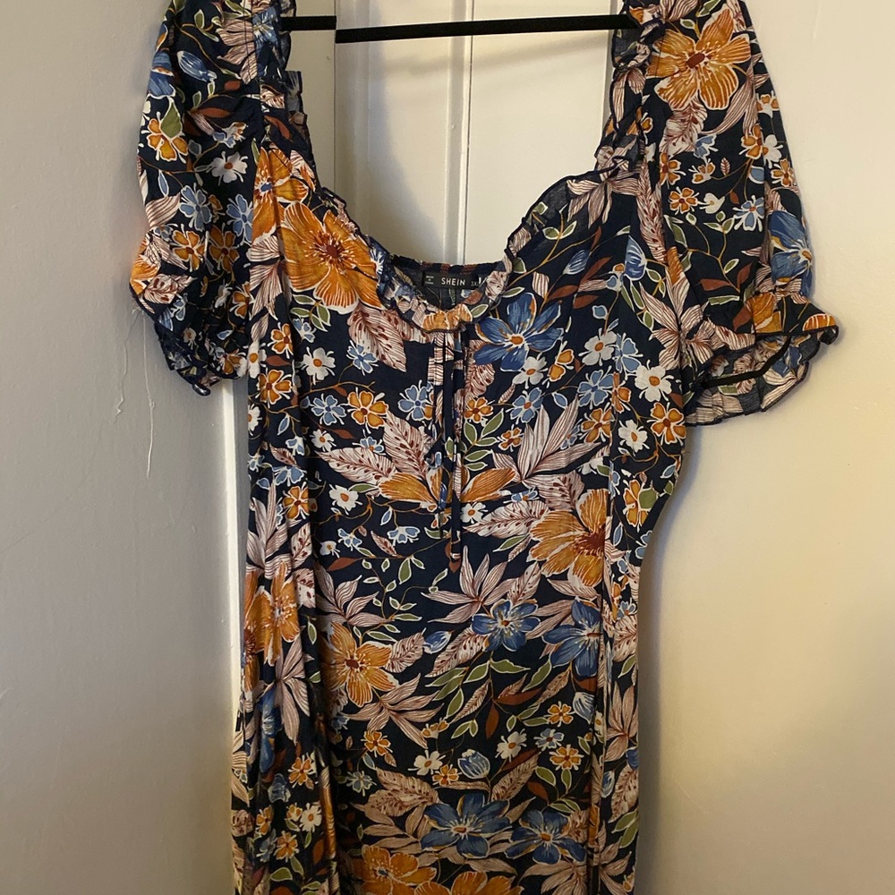 PLUS SIZE floral dress